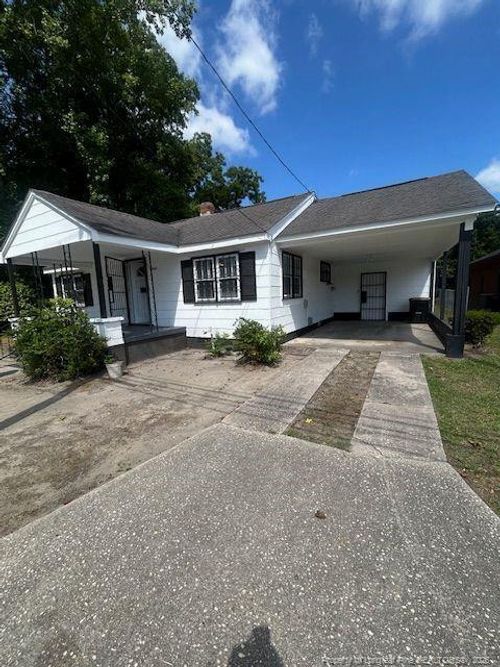 406 Normal St, Pembroke, NC, 28372-9402 | Card Image