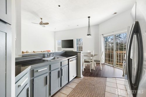 5033 Beech Ct, Monmouth Junction, NJ, 08852-2128 | Card Image