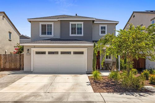 6422 Maple Leaf Lane, Riverbank, CA, 95367 | Card Image