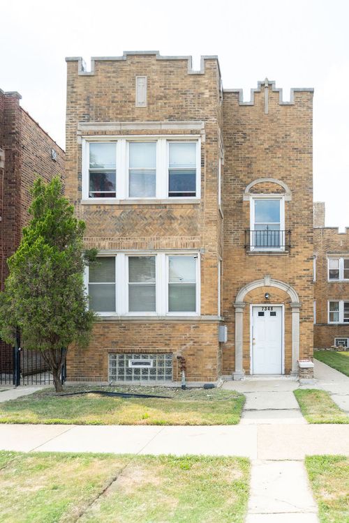 7348 S Vernon Ave, Chicago, IL, 60619-1776 | Card Image