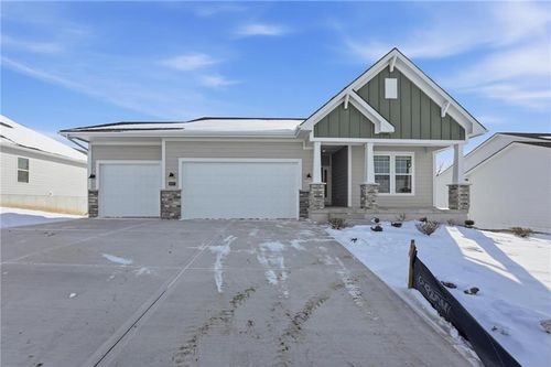 3017 Nw 95th Ter, Kansas City, MO, 64154-1571 | Card Image