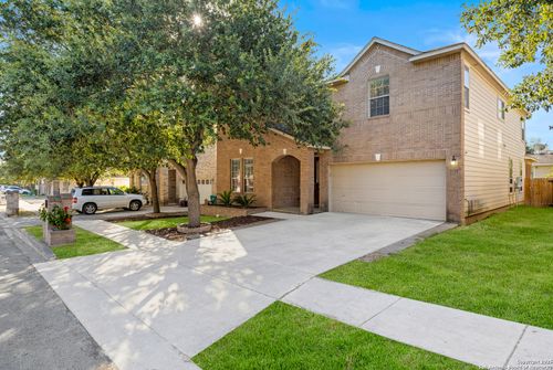 7114 Avery Rd, Live Oak, TX, 78233-5467 | Card Image