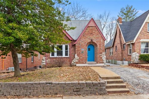 4 Saint Charles Place, St Louis, MO, 63119 | Card Image