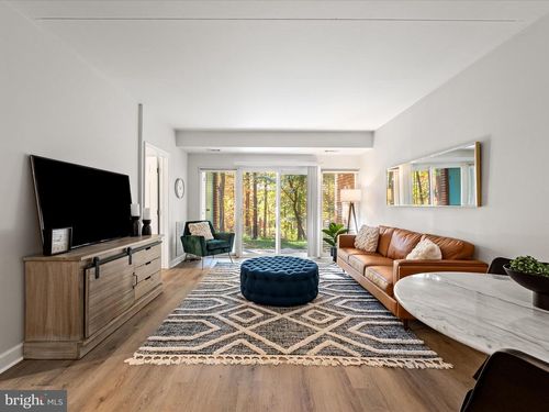 apt-1a-11813 Breton Ct, RESTON, VA, 20191-3213 | Card Image