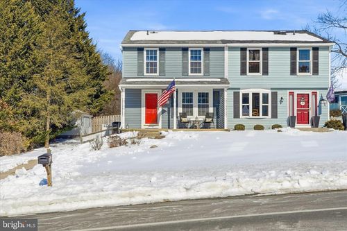 76 Hook Rd, Westminster, MD, 21157-5861 | Card Image