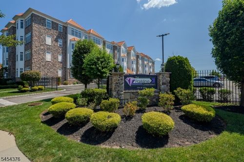 403-104 E Elizabeth Ave, Linden, NJ, 07036-3165 | Card Image