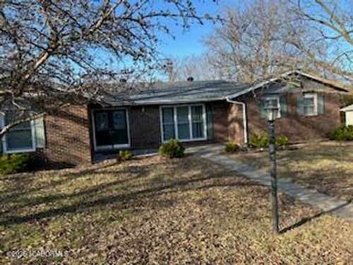 717 Woodhill Ave, Fulton, MO, 65251-1122 | Card Image