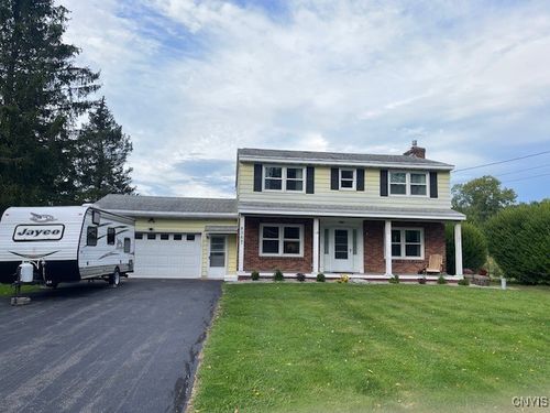8367 Cazenovia Rd, Manlius, NY, 13104-9779 | Card Image