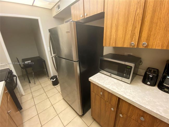 APT-216 - 1408 Brickell Bay Dr, Condo with 0 bedrooms, 1 bathrooms and null parking in Miami FL | Image 21