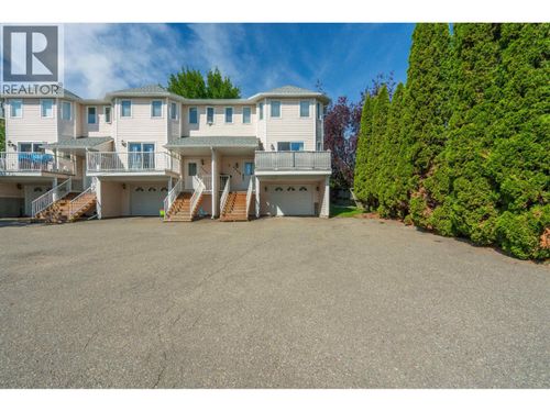 3327 Westwood Dr, Prince George, BC, V2N1S4 | Card Image