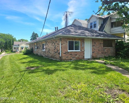 3056 Chase Street, Toledo, OH, 43611 | Card Image