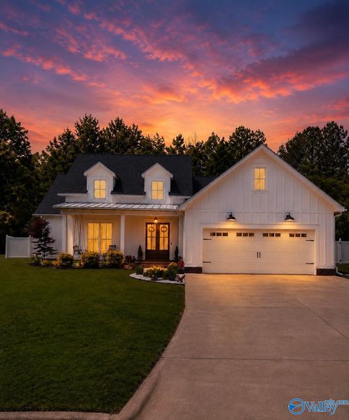 25 Bethel Crest Circle, Hartselle, AL, 35640 | Card Image