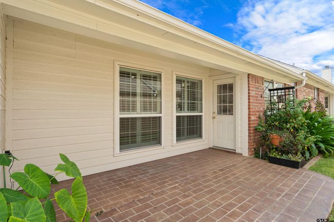 APT-1504 - 5401 Hollytree Dr, Condo with 3 bedrooms, 2 bathrooms and null parking in Tyler TX | Image 25