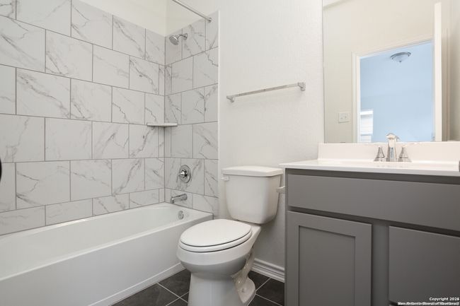 5230 Anzueto, House other with 5 bedrooms, 4 bathrooms and null parking in San Antonio TX | Image 22