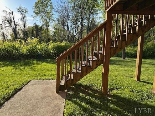202 Rustwood Ct, Townhouse with 3 bedrooms, 2 bathrooms and null parking in Rustburg VA | Image 38