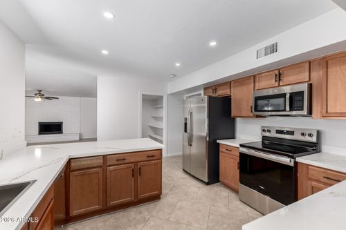 5107 W Harmont Dr, Glendale, AZ, 85302-6213 | Card Image