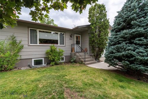 201 W 8th Ave, Big Timber, MT, 59011-7866 | Card Image