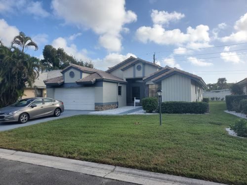 8910-8910 Boatswain Dr, Boynton Beach, FL, 33436-1947 | Card Image