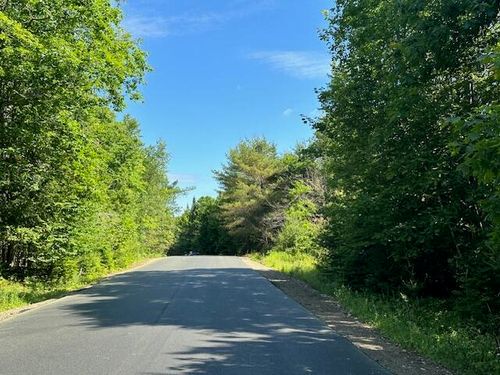 3 Bonnie Way, Winterport, ME, 04496 | Card Image
