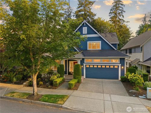 2585 20th Avenue Ne, Issaquah, WA, 98029 | Card Image