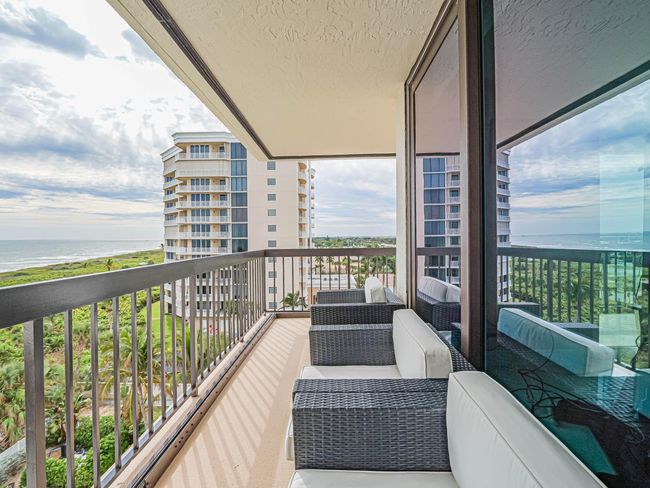 806 - 3100 N Highway A1a, Condo with 3 bedrooms, 2 bathrooms and null parking in Hutchinson Island FL | Image 52
