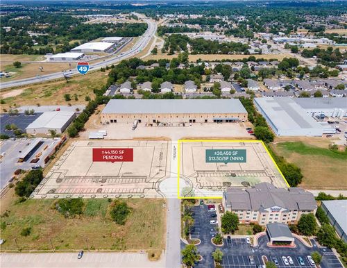 939 Rieff St, Springdale, AR, 72762 | Card Image