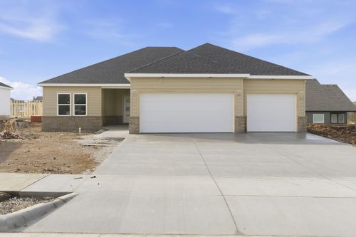 136 E Kelce Ln, Republic, MO, 65738-4319 | Card Image