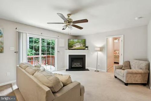 6193 Wheeler Dr, KING GEORGE, VA, 22485-7106 | Card Image