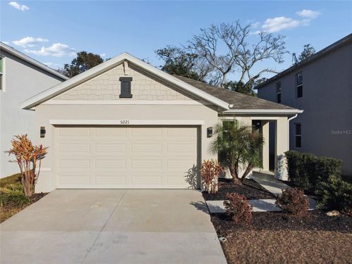 5221 Hillside Meadow Pl, TAMPA, FL, 33610-9754 | Card Image