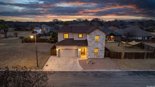 106 N Sutton Pl, Uvalde, TX, 78801-4875 | Card Image