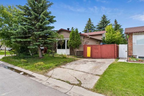 189 Whitaker Close Ne, Calgary, AB, T1Y5K2 | Card Image