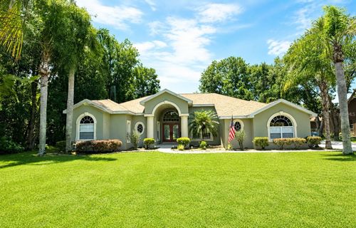 7552 River Country Dr, WEEKI WACHEE, FL, 34607-2051 | Card Image