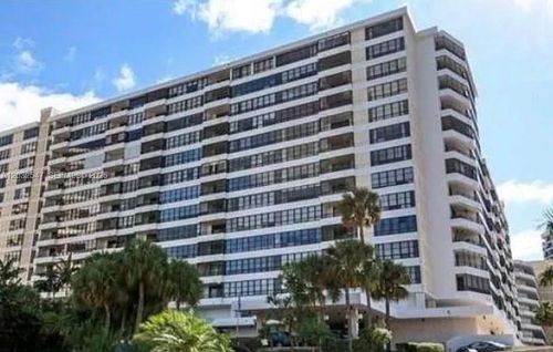 314-500 Three Islands Blvd, Hallandale Beach, FL, 33009-2887 | Card Image