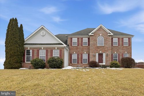 693 Spruce Hill Way, CHARLES TOWN, WV, 25414-4483 | Card Image