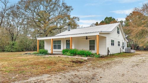 11493 Magnolia Bend Drive, Conroe, TX, 77302 | Card Image