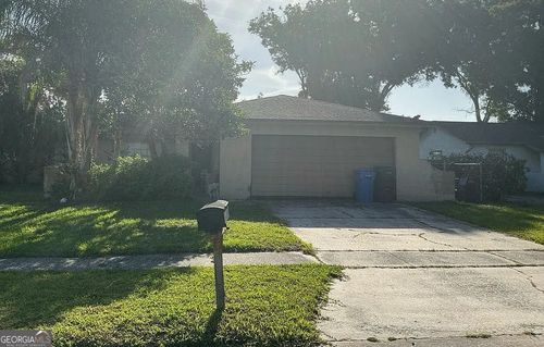 917 Winchester Ct, BRANDON, FL, 33510-2720 | Card Image