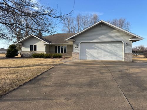 532 Hill Cir, Wanamingo, MN, 55983-1441 | Card Image