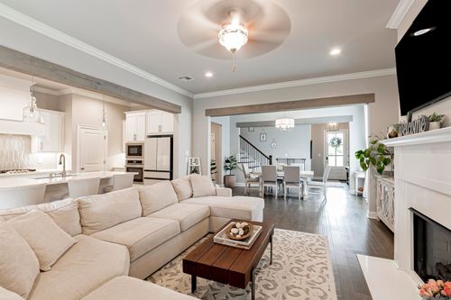 3673 Spanish Trl E, Zachary, LA, 70791-5460 | Card Image