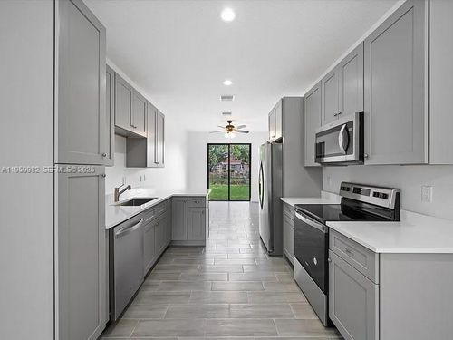 141 W 16th St, Riviera Beach, FL, 33404-6113 | Card Image