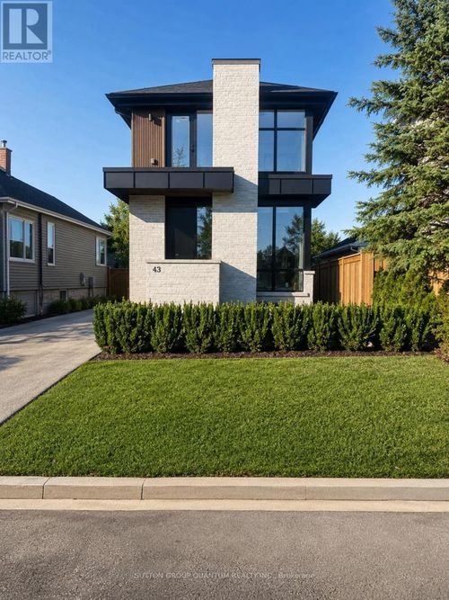 4-43 Elmwood Ave N, Mississauga, ON, L5G3K1 | Card Image