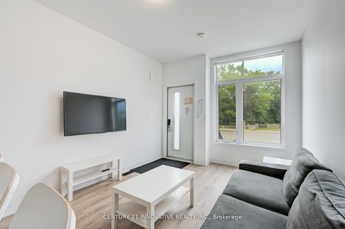 16-1720 Simcoe St N, Oshawa, ON, L1G0C3 | Card Image