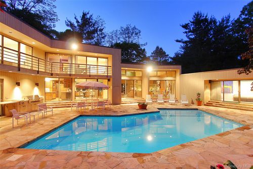 20 Cole Dr, North Castle, NY, 10504-3011 | Card Image