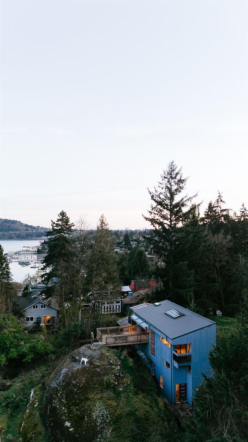 4477 Strathcona Rd, North Vancouver, BC, V7G1G7 | Card Image