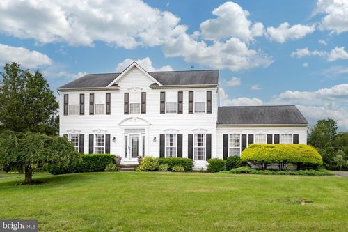 81 Bartlett Dr, SCHWENKSVILLE, PA, 19473-2603 | Card Image