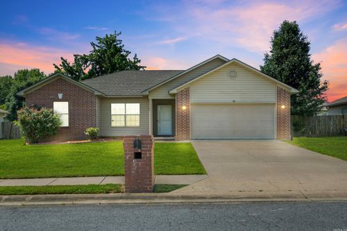 19 Mustang Dr, Cabot, AR, 72023-9322 | Card Image