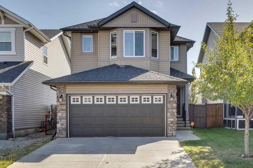 180 Cranberry Cir Se, Calgary, AB, T3M0N8 | Card Image