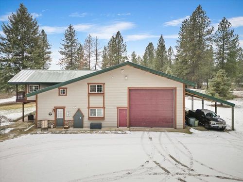 33521 N Charby Ln, Deer Park, WA, 99006-8168 | Card Image