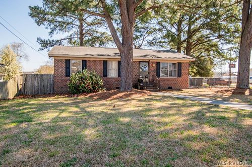 1432 Marshall St, Roanoke Rapids, NC, 27870-4451 | Card Image