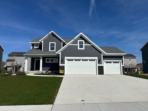 6458 Estate Dr Sw, Byron Center, MI, 49315-9617 | Card Image