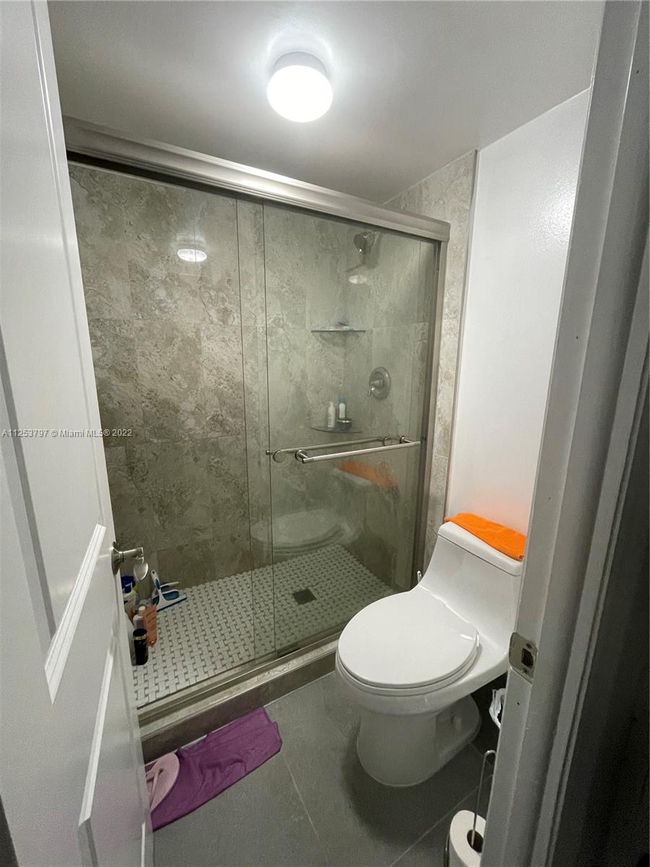 APT-105 - 6451 N University Dr, Condo with 2 bedrooms, 2 bathrooms and null parking in Tamarac FL | Image 28